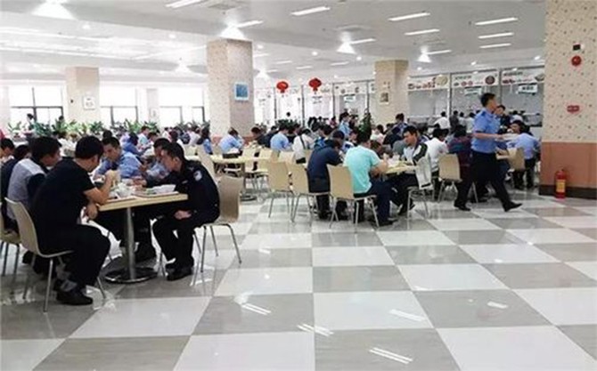 100多人企業食堂承包合同協議書